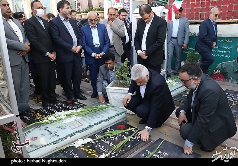 آخرین تصویر از اسماعیل احمدی پیش از سقوط بالگرد